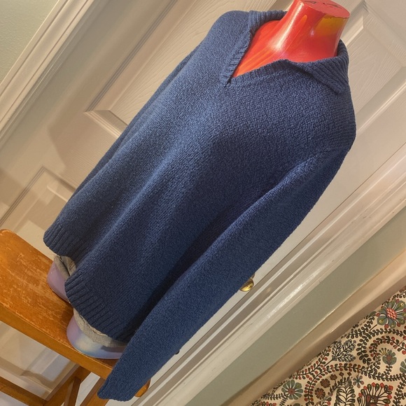 St. John's Bay Blue Knit Sweater - Picture 5 of 12